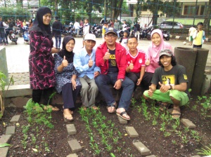 Foto bersama Bapak Ridwan Kamil, Walikota Bandung sekaligus pelopor Indonesia Berkebun
